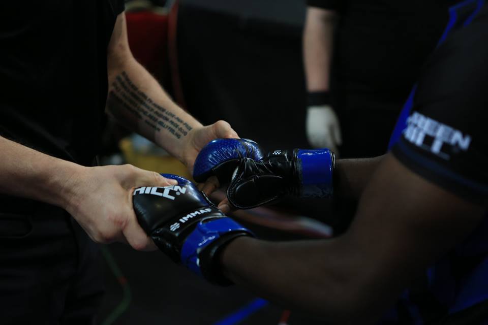IMMAF President draws a line between 4oz MMA gloves and IMMAF 6oz standard